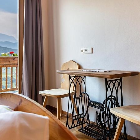 App Dolomiten Winklerhof Villandro Exteriör bild